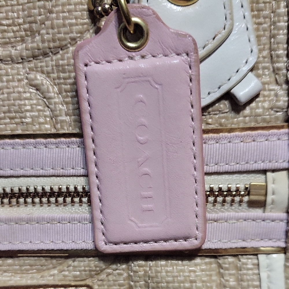 Coach Poppy Straw Beige and White Signature Tote. - Picture 5 of 14